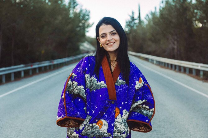 2 Hours Private Photoshoot in Cyprus - Is $214.45 good value for four people?