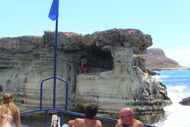 APHRODITE II -LAZY DAY CRUISE-BLUE LAGOON,TURTLE COVE, with LUNCH - What the boat is really like for comfort