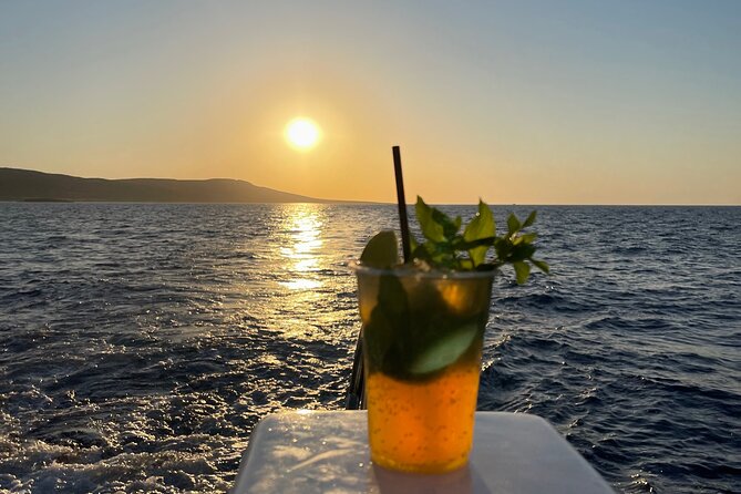 BLUE LAGOON BOAT TRIP | Waterslide | Music | Wine | - What the Blue Lagoon stop feels like