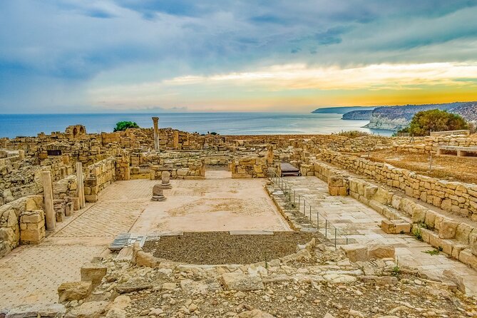 Full Day Tour in Paphos: Trip To The Past - Tombs of the Kings: grand burial chambers without kings