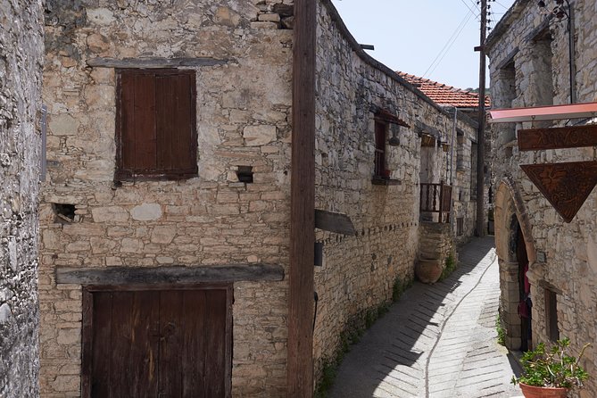 Kourion Ruins, Kolossi Castle and Winery Guided Visit from Paphos - Wine tasting finishes the day in the Troodos Mountains