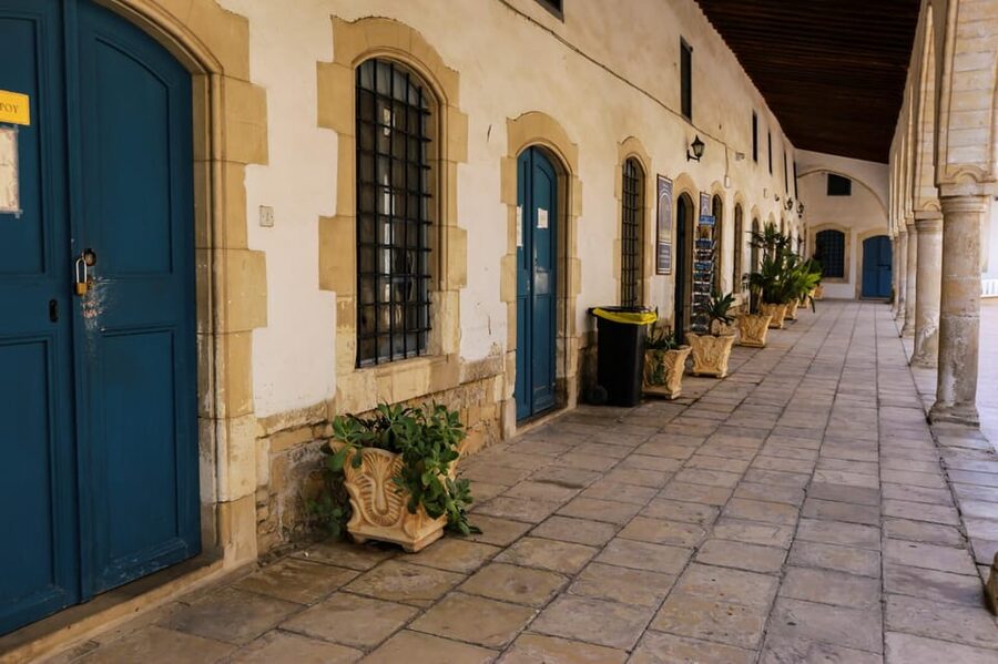 Paphos: Larnaca & Divided Nicosia Sightseeing Tour - How to make the day run better