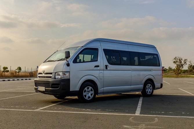 Private Transfer: Larnaca Airport to Larnaca District 1-14 pax - How this compares with finding a ride after landing