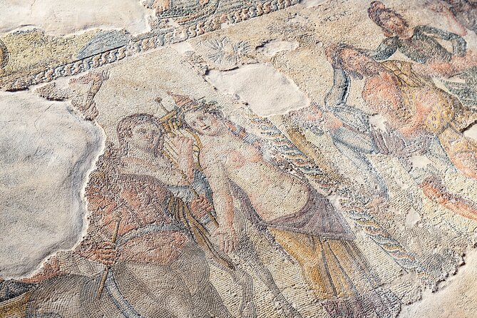 Private Walking Tour of Paphos - How the private format changes the morning