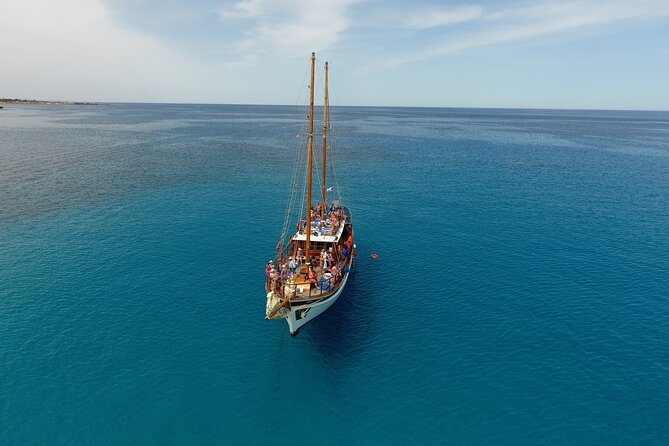 San Antonio Crystal Sea Cruise from Protaras - Friendly service and a clean boat