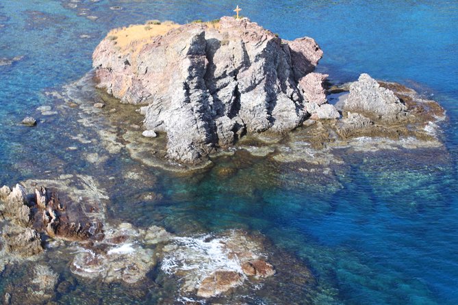Self-drive Amathunta Private Speedboat to Blue Lagoon, Caves etc - Manolis Bay and its clear white-sand water