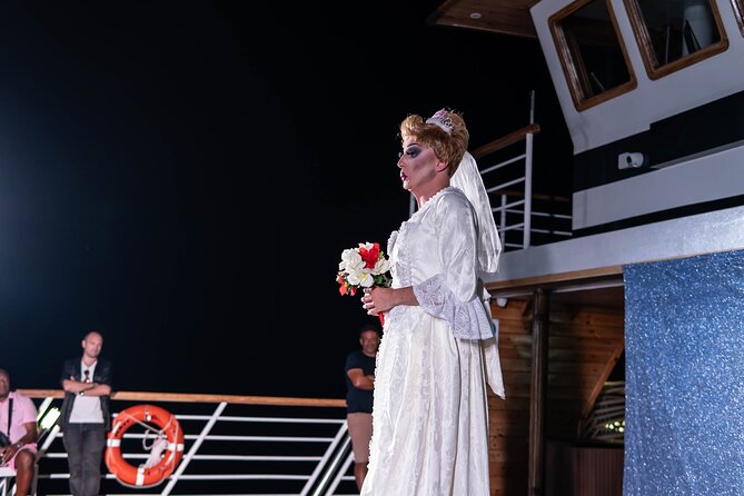 Stardust Variety Show Evening Cruise in Yeroskipou Bay - Practical details that affect your evening