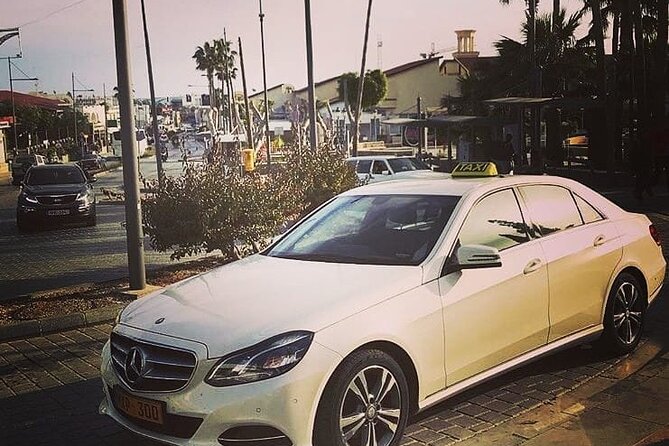 Taxi transfer from LCA airport to Ayia Napa or Ayia Napa to LCA airport - What the vehicle and luggage allowance mean