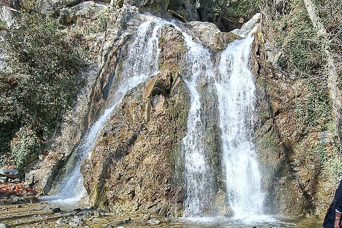 Troodos Mountains Jeep Tour with Wine Tasting - Dams and village coffee: Asprokremmos to Salamiou