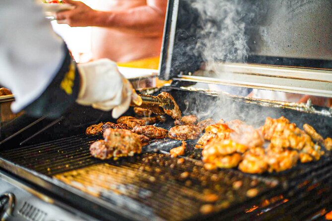 Wave Dancer Half Day BBQ Cruise - All Inclusive - The route toward Coral Bay