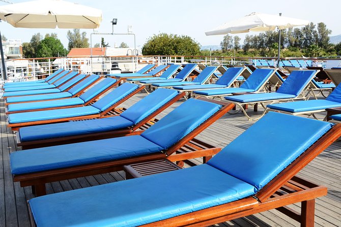 Wave Dancer Sunshine Full Day Cruise - All Inclusive - Barbecue lunch, drinks, and the value of an all-inclusive day